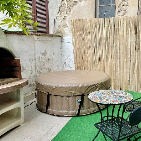Apartment Lungarno - Giardino E Vasca *